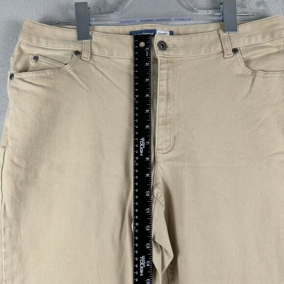 Liz Claiborne Straight Leg Fit Jeans Stretch Mid Rise Womens Beige SZ 14 Petite - Picture 8 of 11